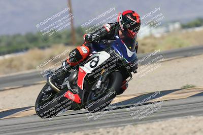 media/Oct-13-2025-Moto Forza (Mon) [[a66d839500]]/3-B Group/Session 3 (Turn 16)/